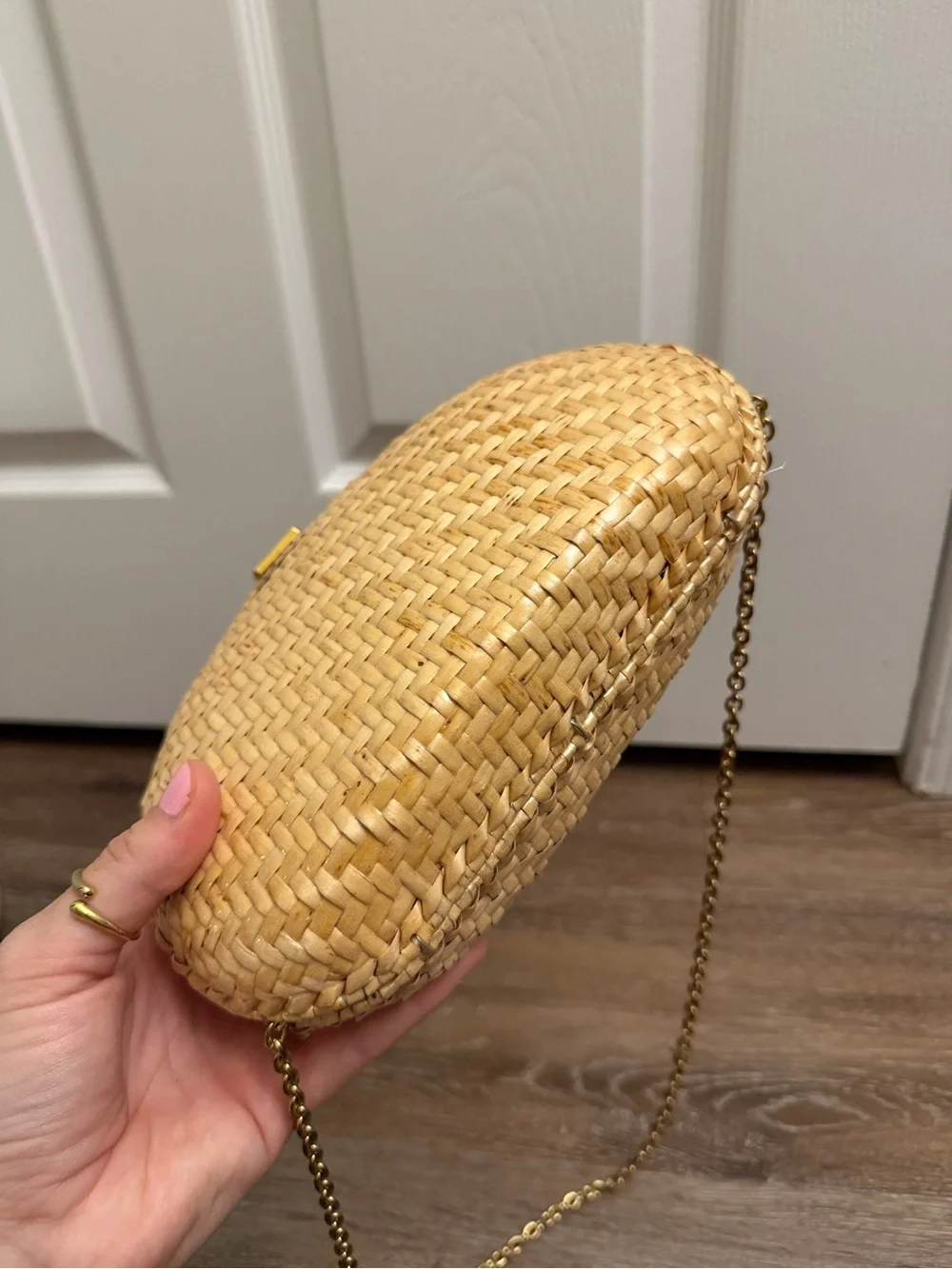 Vintage Vanessa Woven Straw Clutch with Gold Chain Strap Crossbody Purse